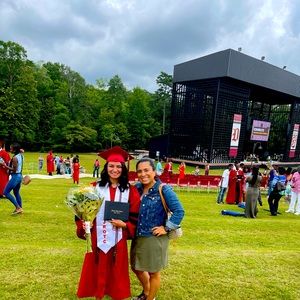 Meet your Posher, Mariela